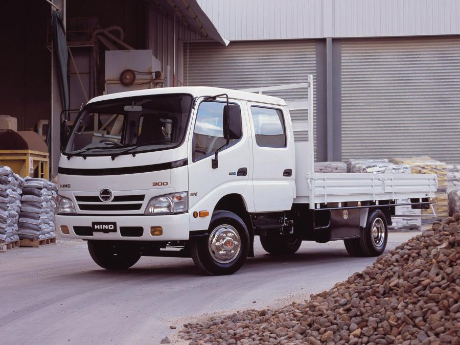 Hino 300-816 Crew Cab '2007